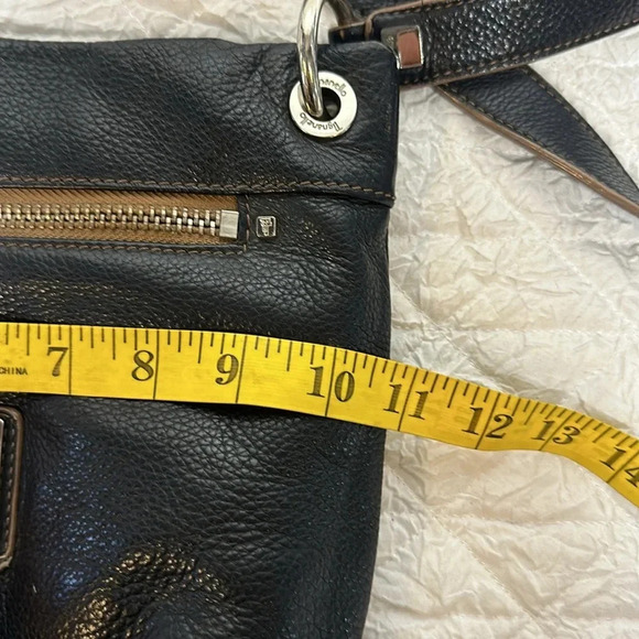 Tignanello Black Leather Crossbody Bag - Picture 10 of 12